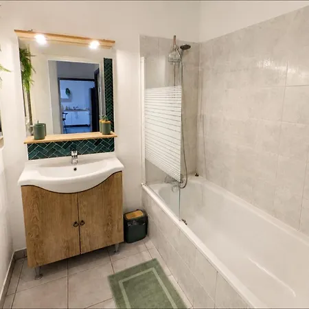 Apartamento T3 Cosy Avec Balcon Sur Le Ruisseau