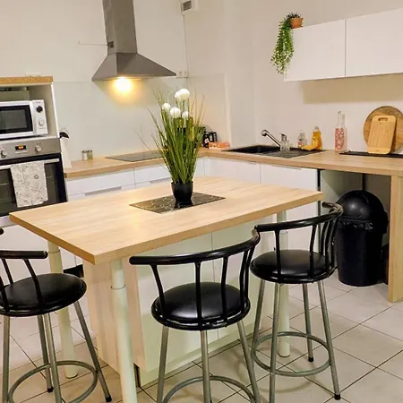 T3 Cosy Avec Balcon Sur Le Ruisseau Apartamento
